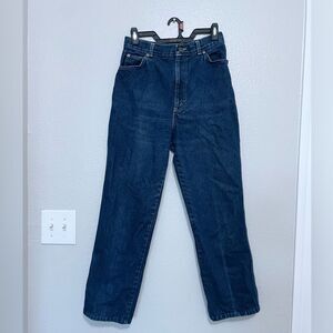 Chic Dark Wash Straight Leg Jeans Women’s Size 12 Short